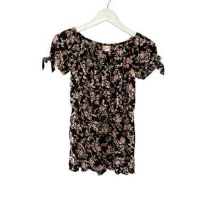 Zoe & Rose by Band of Gypsies girl’s black floral romper - L
